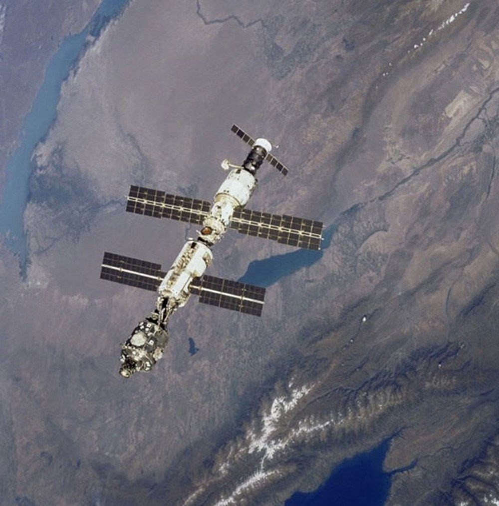 Uluslararası Uzay İstasyonu'ndaki delik büyüyor