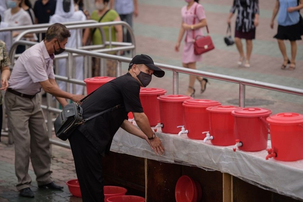 Kuzey Kore'de halka Çin’den gelen sarı virüs tozu uyarısı
