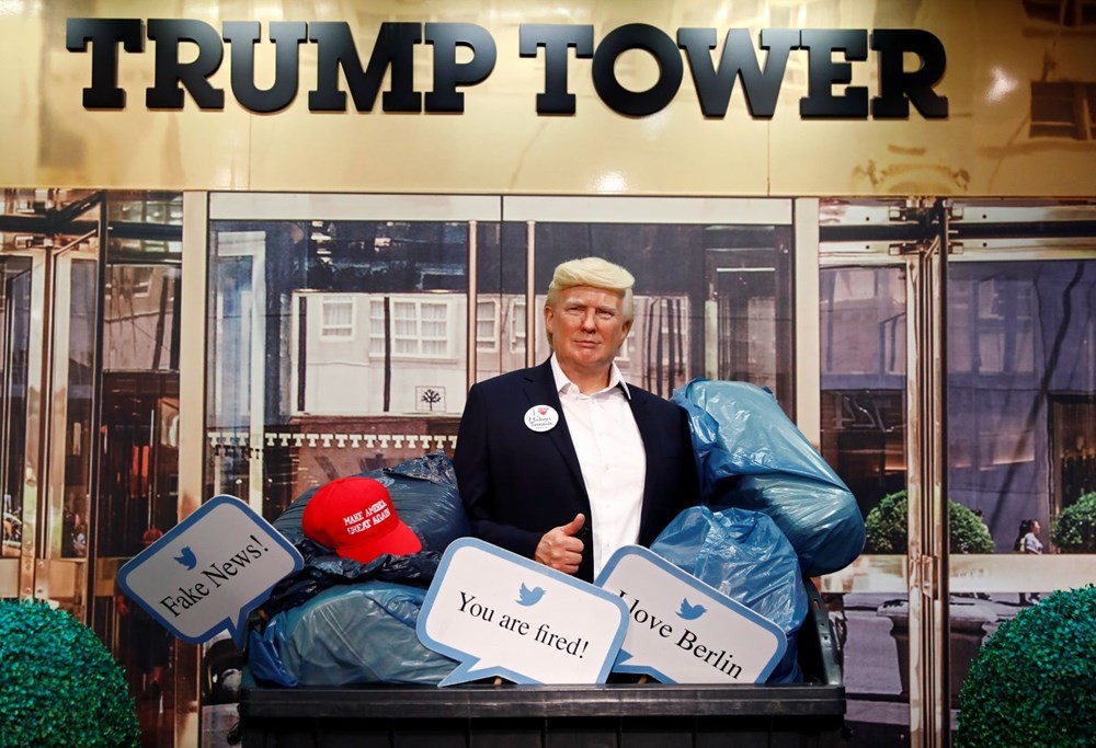 Madame Tussauds müzesi Trump'ın heykelini çöpte sergiliyor