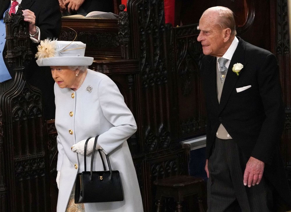 Kraliçe 2. Elizabeth ve eşi Prens Philip 73. evlilik yıl dönümlerini kutluyor
