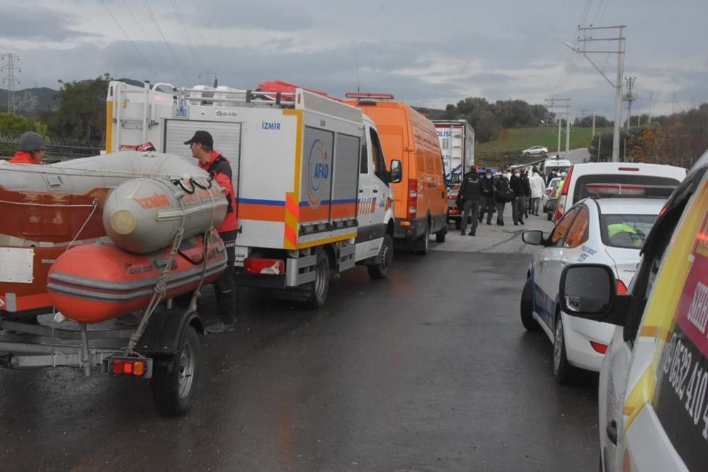 İzmir'de deniz taştı: Aranan 2 kişinin cansız bedenine ulaşıldı