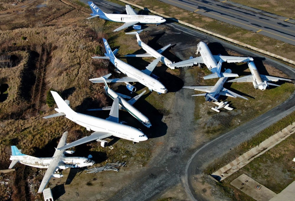 Atatürk Havalimanı'ndaki hayalet uçaklara kimse sahip çıkmıyor...