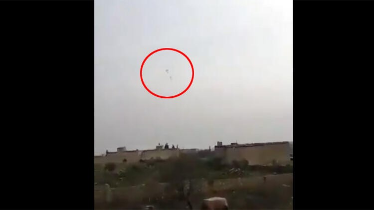 Suriye'de bir rejim helikopteri daha düşürüldü