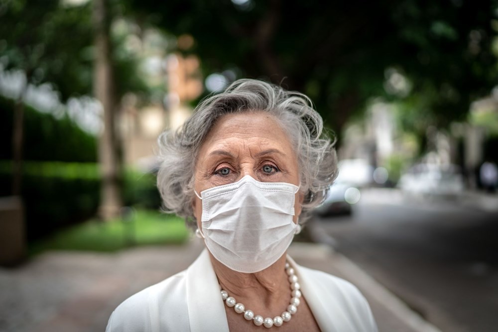 65 yaş üstü vatandaşlar virüsten korunmada etkili 19 öneri