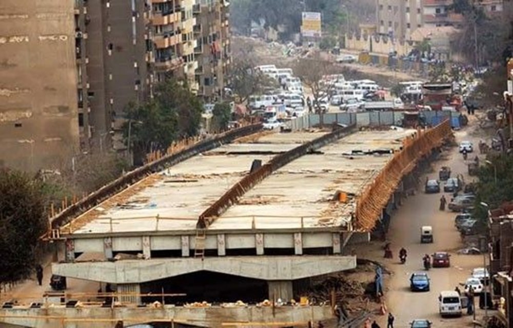 Görenler inanamıyor: Mısır'da köprünün hesapları yanlış yapılınca...