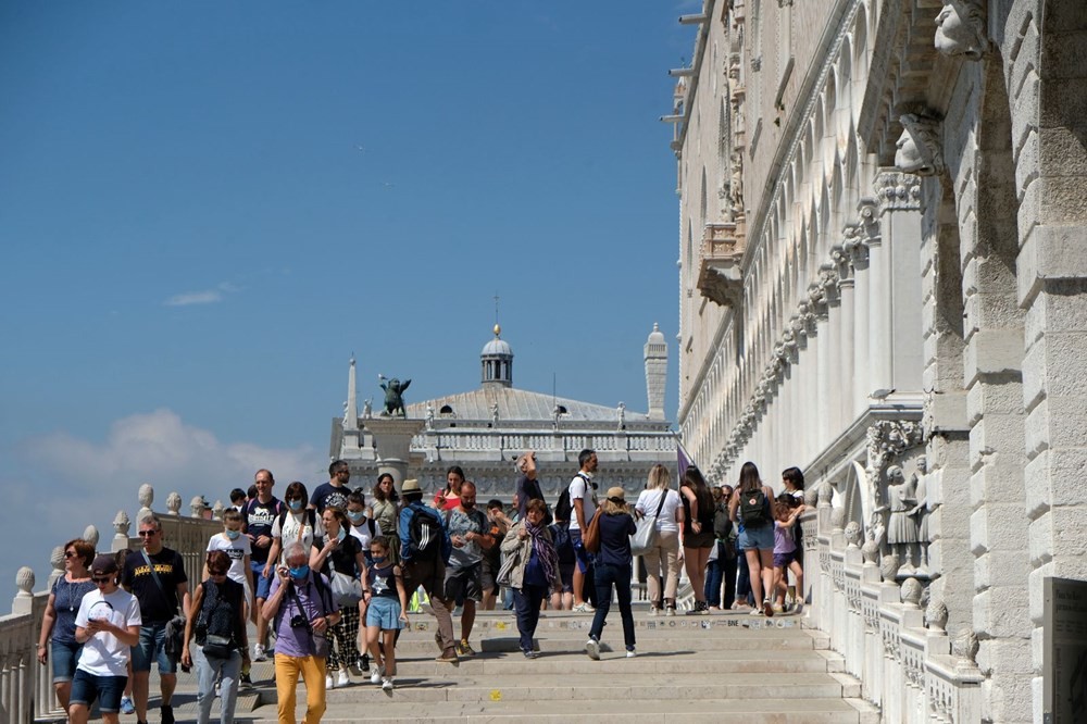 Venedik'te turist istemiyoruz protestosu