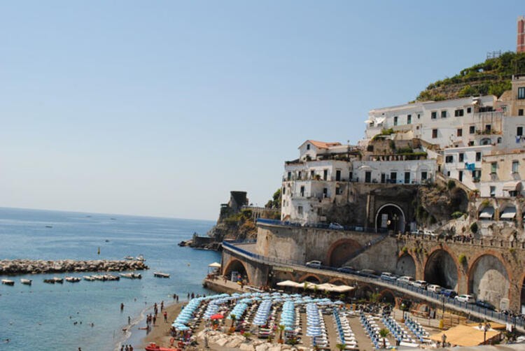 İtalya, iç turizmi teşvik için herkese 500 euro verecek
