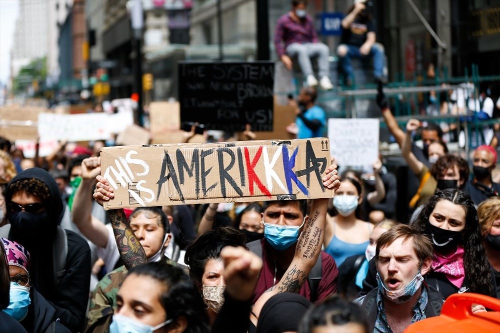 ABD'deki protestoların 8. gününde şiddetin dozu düştü