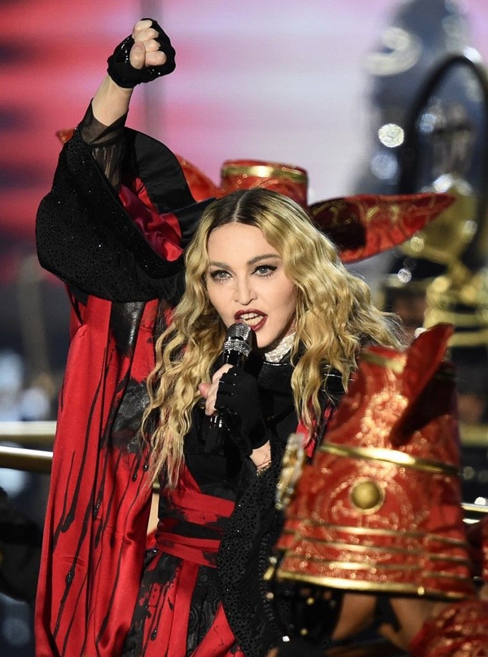 Rusya,  Madonna'ya bir milyon dolar ceza kesti