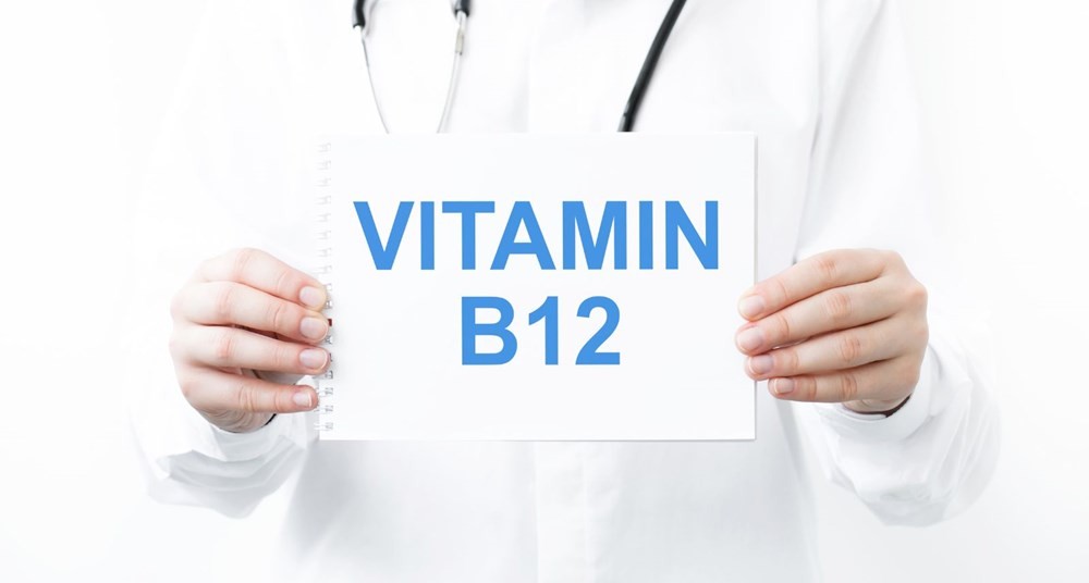 B12 vitamini korona virüsün vücutta çoğalmasını engelleyebilir