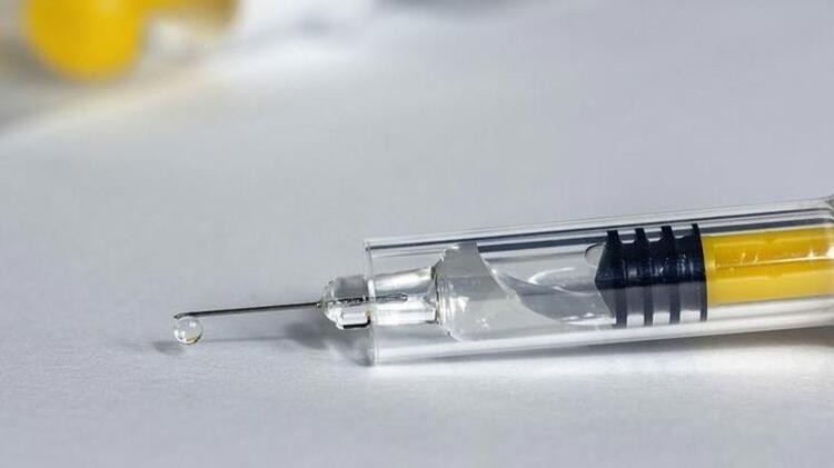 Korona aşısı iddiası! 3 Kasım'dan önce hazır olacak
