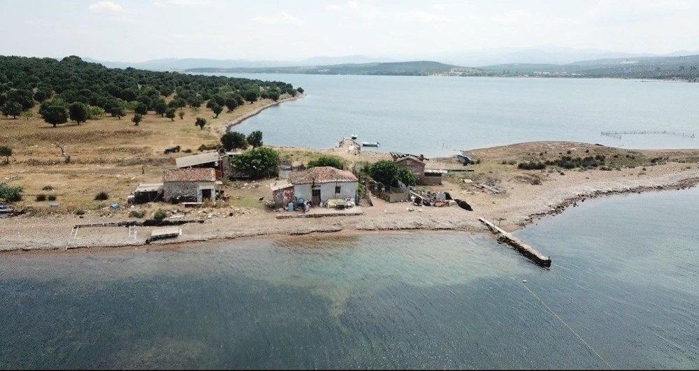 Hülya Avşar ada alıyor iddiasına yanıt: Çiçek adası satılık değil