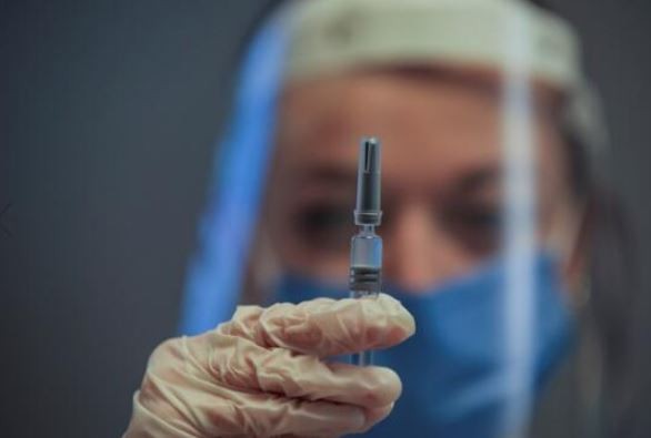 Bilim Kurulu üyesi açıkladı: Çin aşısında tek doz yeterli mi?