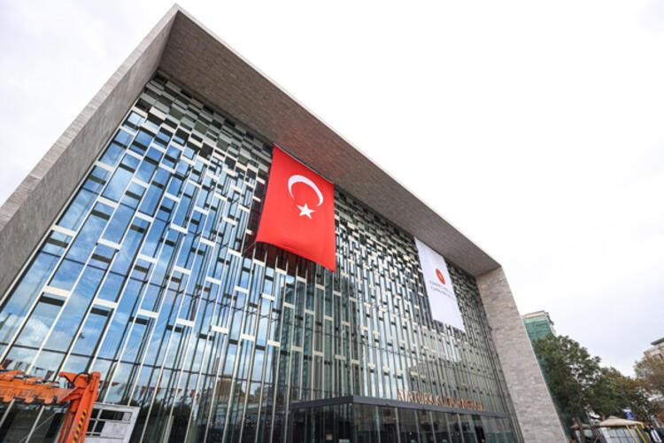 Atatürk Kültür Merkezi 29 Ekim'deki açılışa hazırlanıyor