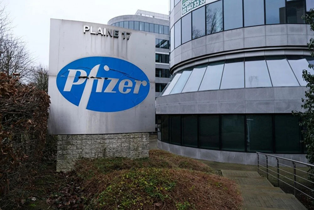 Moderna ve Pfizer gelecek yıl aşı satışlarını ikiye katlayacak!