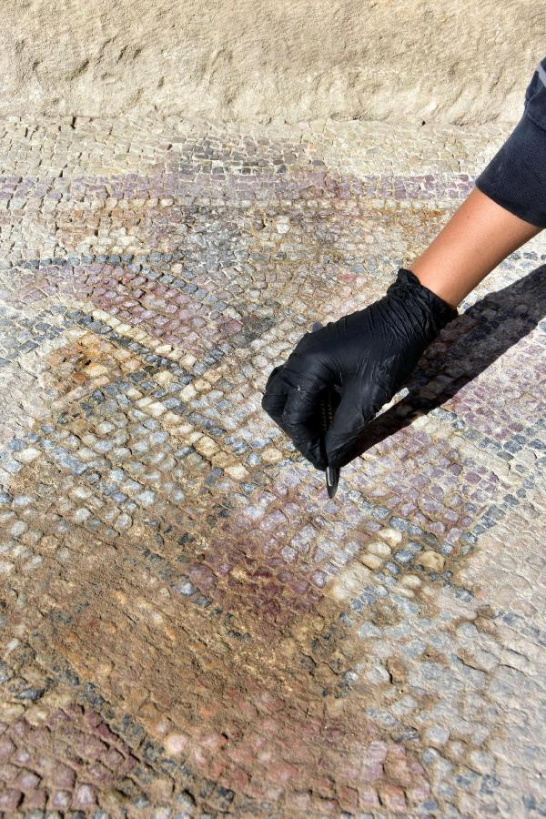 1600 yıllık mozaikler gün yüzüne çıkarılıyor!