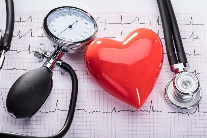 Kalp krizi riskini 8 kat artırıyor: Yüksek tansiyona dikkat!