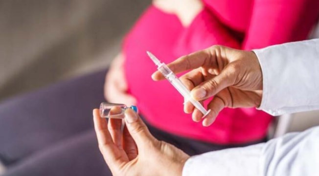  Uzman isim açıkladı: Kovid-19 aşıları gebe kalmayı engelliyor mu? 