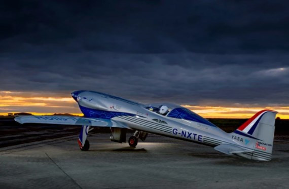 Dünyanın en hızlı elektrikli uçağı tanıtıldı