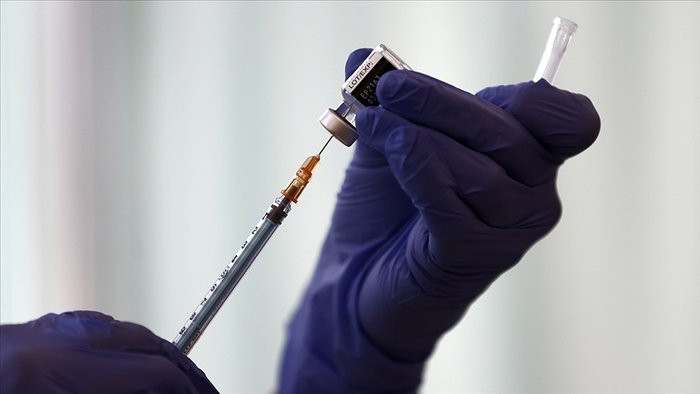 Yeni tartışma: Üçüncü doz aşı önceki dozlarla aynı mı?