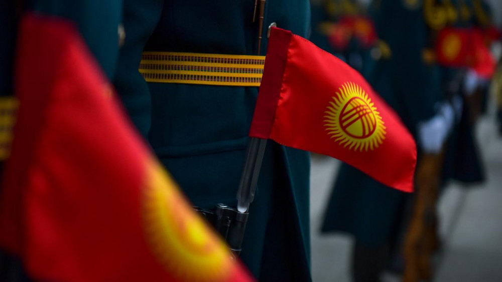 Türk devletlerinin bayraklarındaki 'gizli' mesajlar