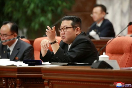 Kim Jong-un artık bir deri bir kemik: Halkım için yemiyorum