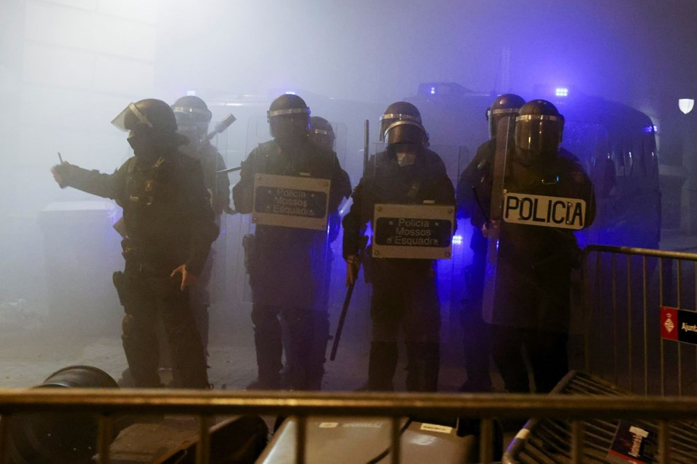 İspanya’da rapçi Hasel protestoları 6. gününü doldurdu