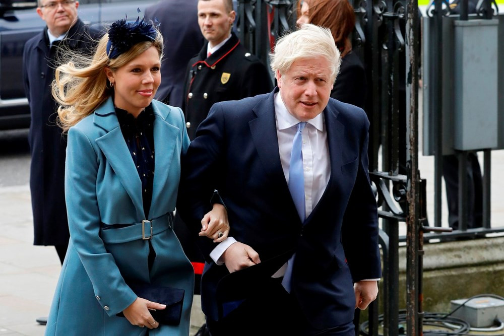 İngiltere'de first lady Carrie Symonds krizi 