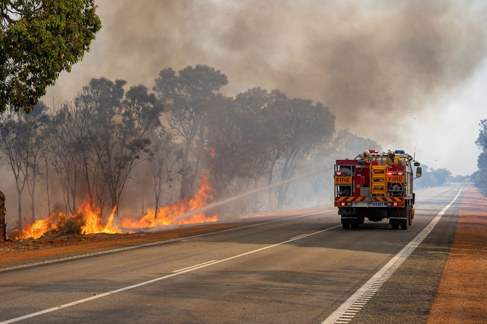 Avustralya'da yangınlar yeniden başladı
