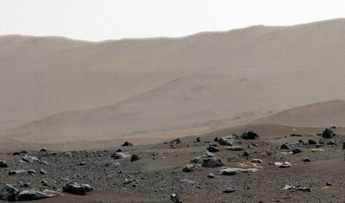 NASA, Mars'tan yeni görüntüler yayımladı