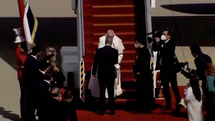 Tarihi ziyaret! Papa Francis Bağdat'ta
