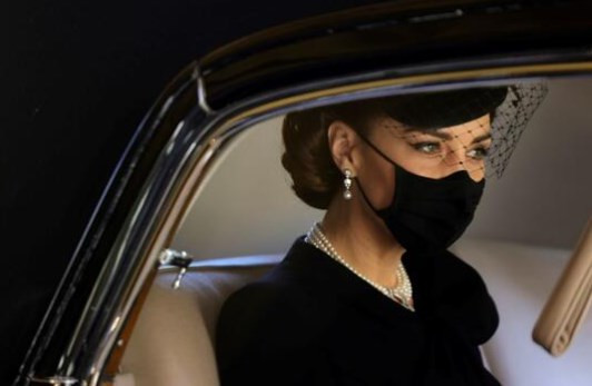 Prens Philip'in cenazesi sonrası İngiliz medyasında gündem Düşes Kate