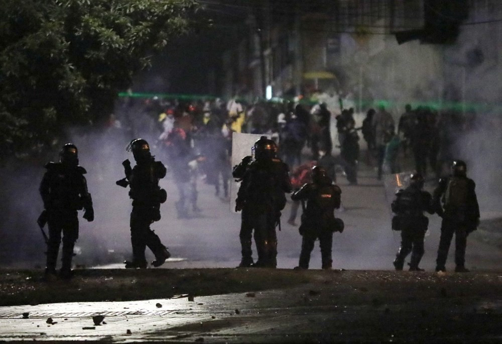 Kolombiya'da hükümet karşıtı protestolarda ölü sayısı 42'ye çıktı