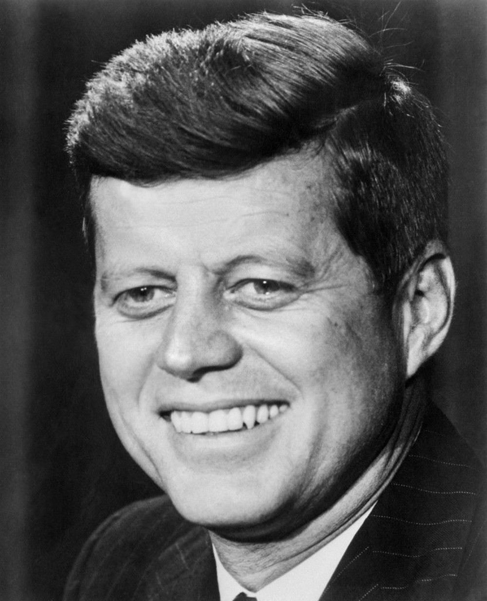 John F. Kennedy’nin yasak aşkına yazdığı mektup açık artırmaya çıkarıldı