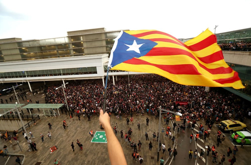 İspanya'da Katalan siyasetçiler için kısmi af kararı