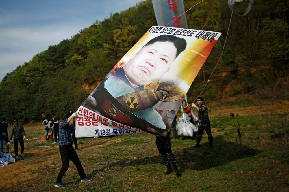 Kim Jong-Un, kot pantolon ve yabancı filmlere karşı neden savaş açtı?