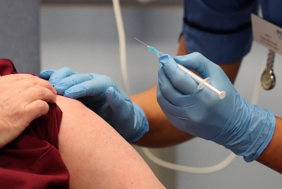 Araştırma: İki farklı Kovid-19 aşısı etkiyi artırdı mı?