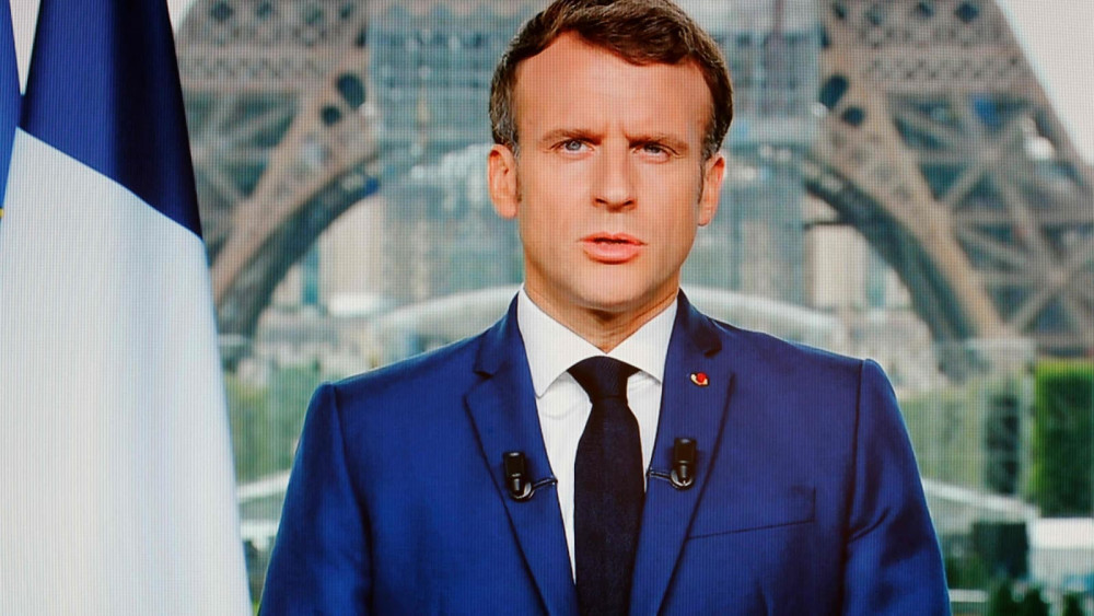 Macron'un kısıtlama açıklamasının ardından sistem çöktü!