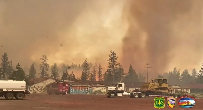 ABD'de aşırı sıcaklar nedeniyle 60'tan fazla orman yangını