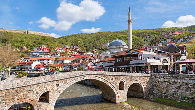 Türk vatandaşlarının vizesiz seyahat edebileceği ülkeler