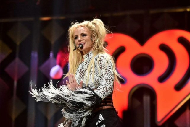 Britney Spears vasiliğinin muhasebecisine verilmesini talep etti