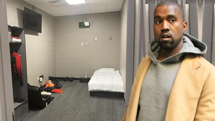 Kanye West kendini odaya kapattı! Sosyal medyada alay konusu oldu