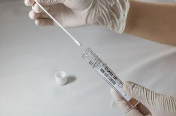 PCR sahteciliğine tıp dünyasından sert tepki: Ağır ceza verilmeli