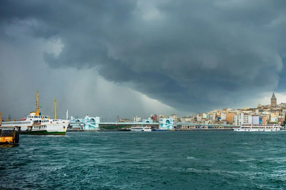 Marmara’da sel kaygısı: Bakanlık harekete geçti!