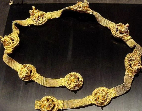 Taliban dünyanın en büyük altın koleksiyonunun peşine düştü