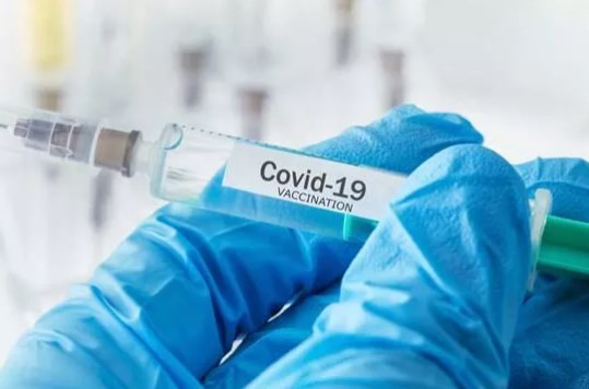 Kovid-19 aşısı kalp krizini tetikler mi?