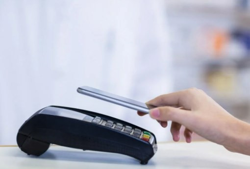iPhone kullanıcılarına acil uyarı: Kredi kartınızı kaldırın