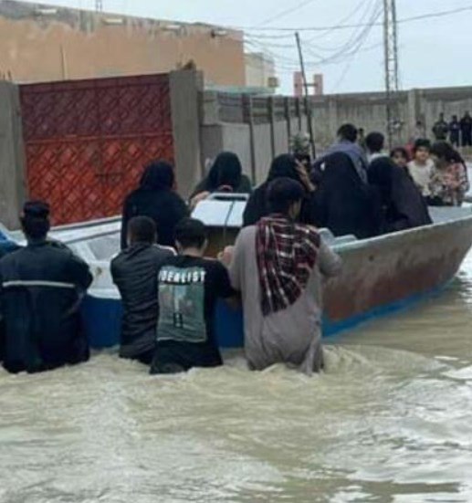 Pakistan’da sel felaketi: 300’den fazla ev yıkıldı