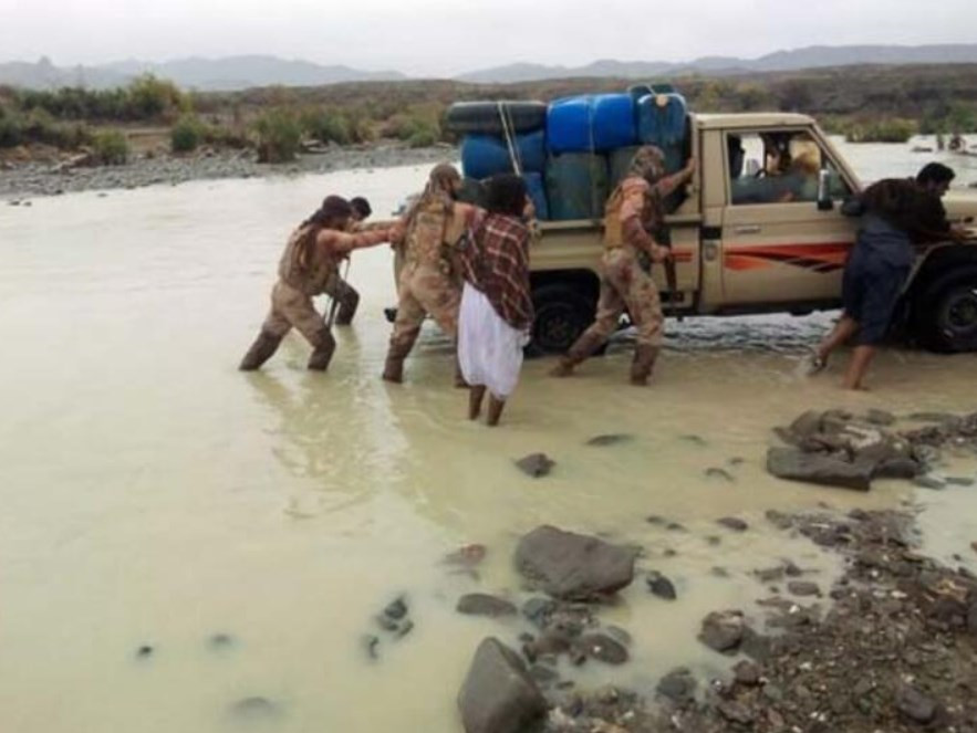Pakistan’da sel felaketi: 300’den fazla ev yıkıldı