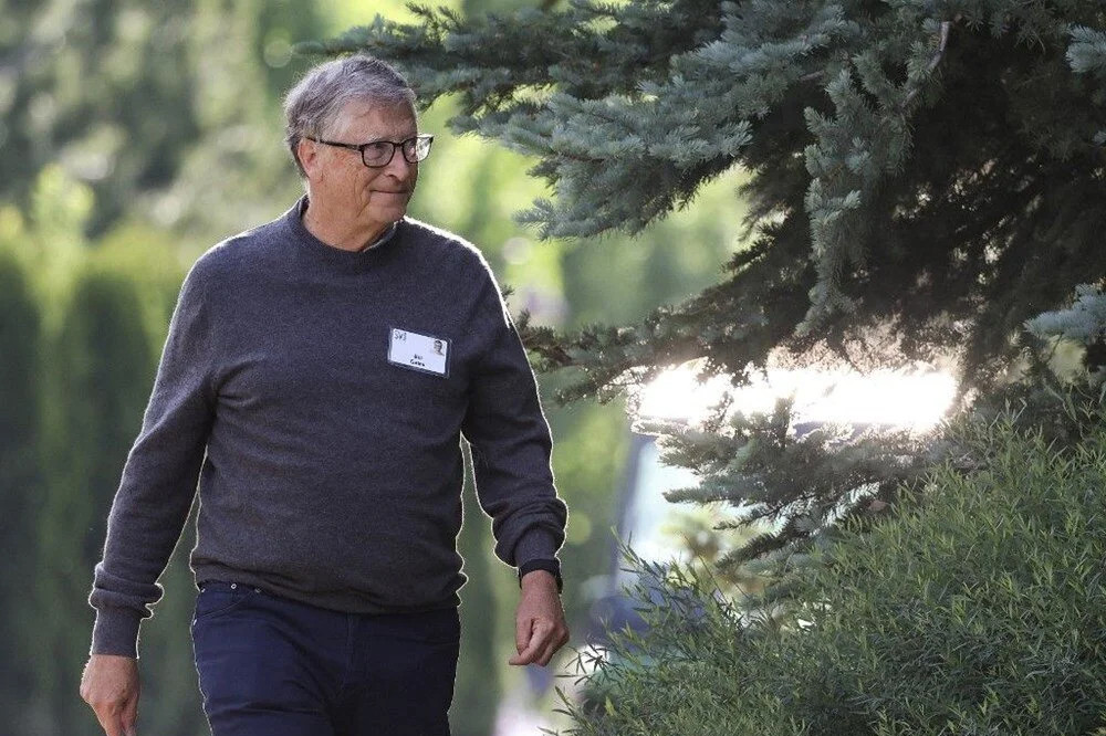 Bill Gates yapay et için geri adım attı!